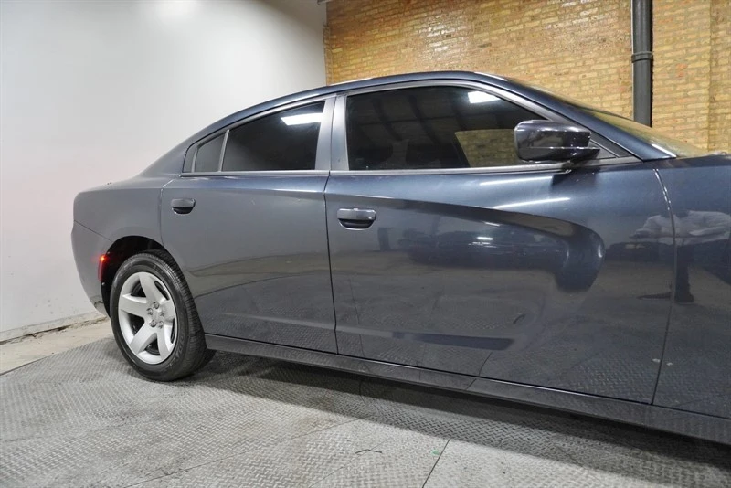 2016 Dodge Charger 7th Gen - Image 9 of 12