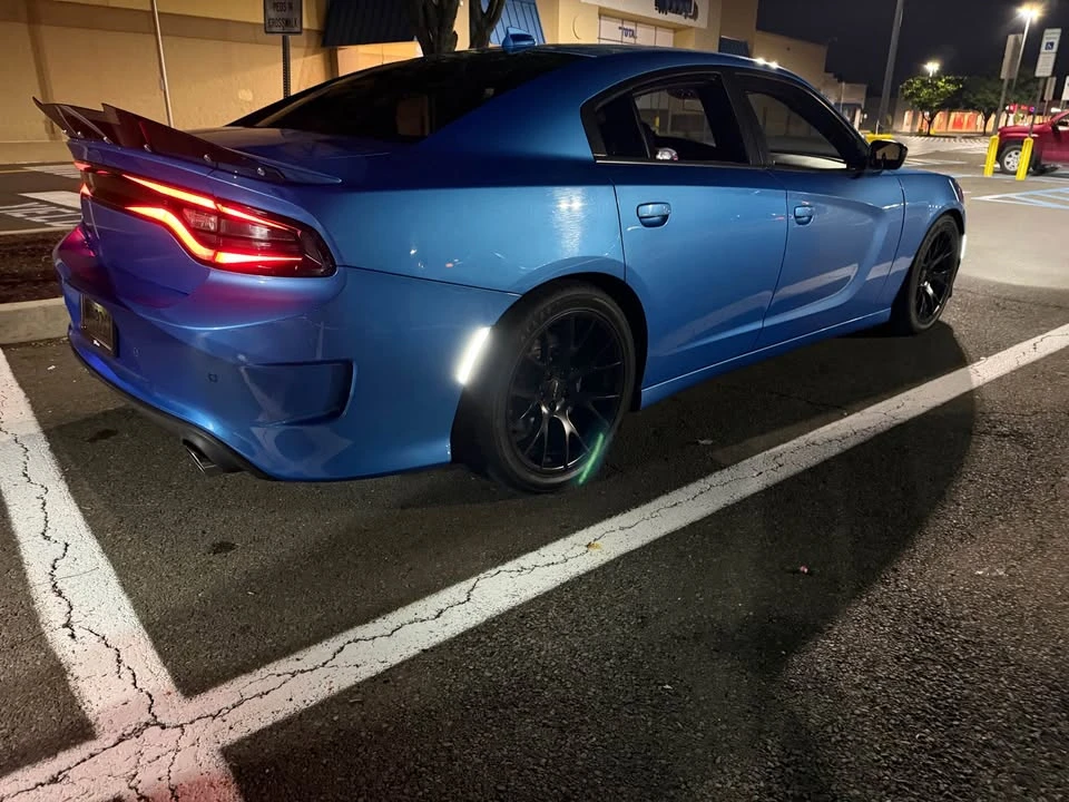 2016 Dodge Charger SRT & 392 7th Gen - Image 15 of 18