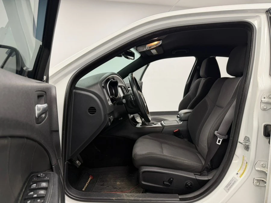 2016 Dodge Charger 7th Gen - Image 7 of 20