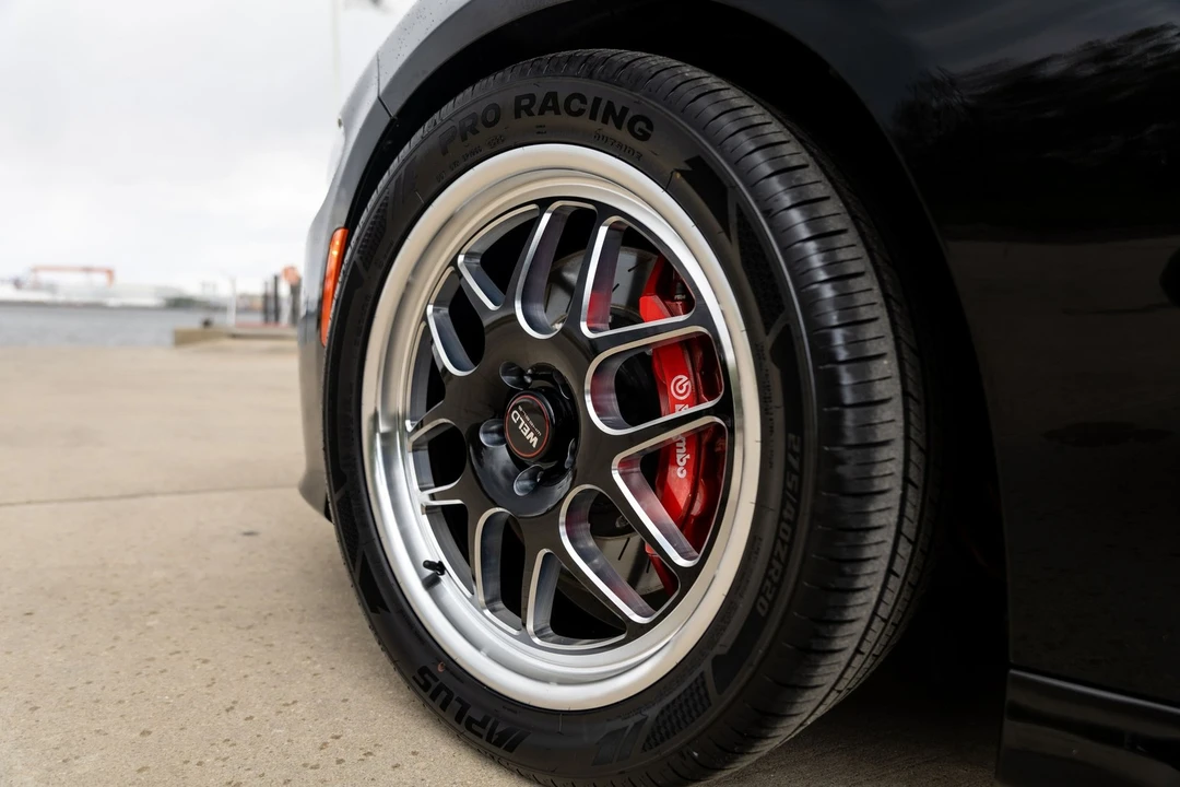 2016 Dodge Charger SRT Hellcat 7th Gen - Image 23 of 31