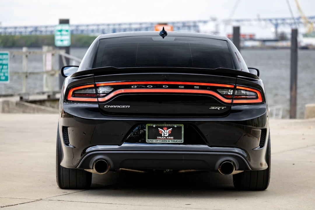 2016 Dodge Charger SRT Hellcat 7th Gen - Image 21 of 31