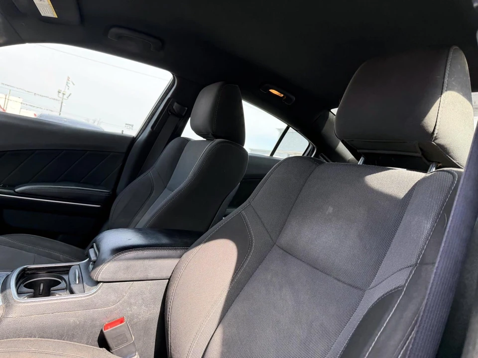 2016 Dodge Charger 7th Gen - Image 10 of 21