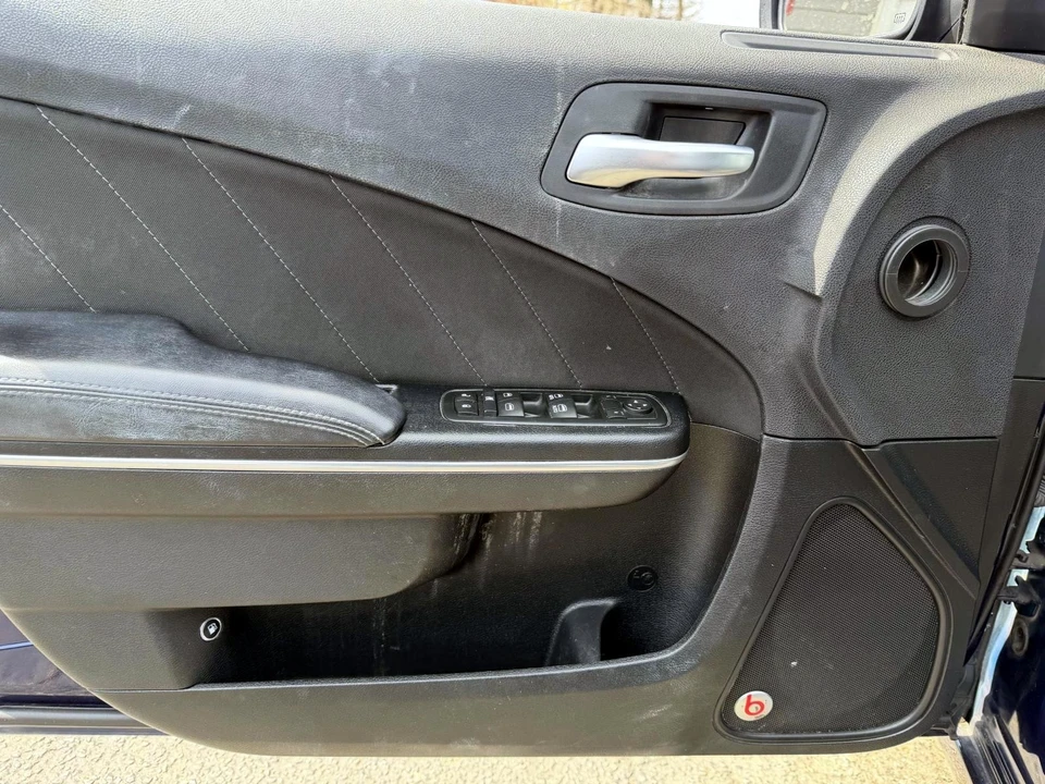 2016 Dodge Charger 7th Gen - Image 18 of 21