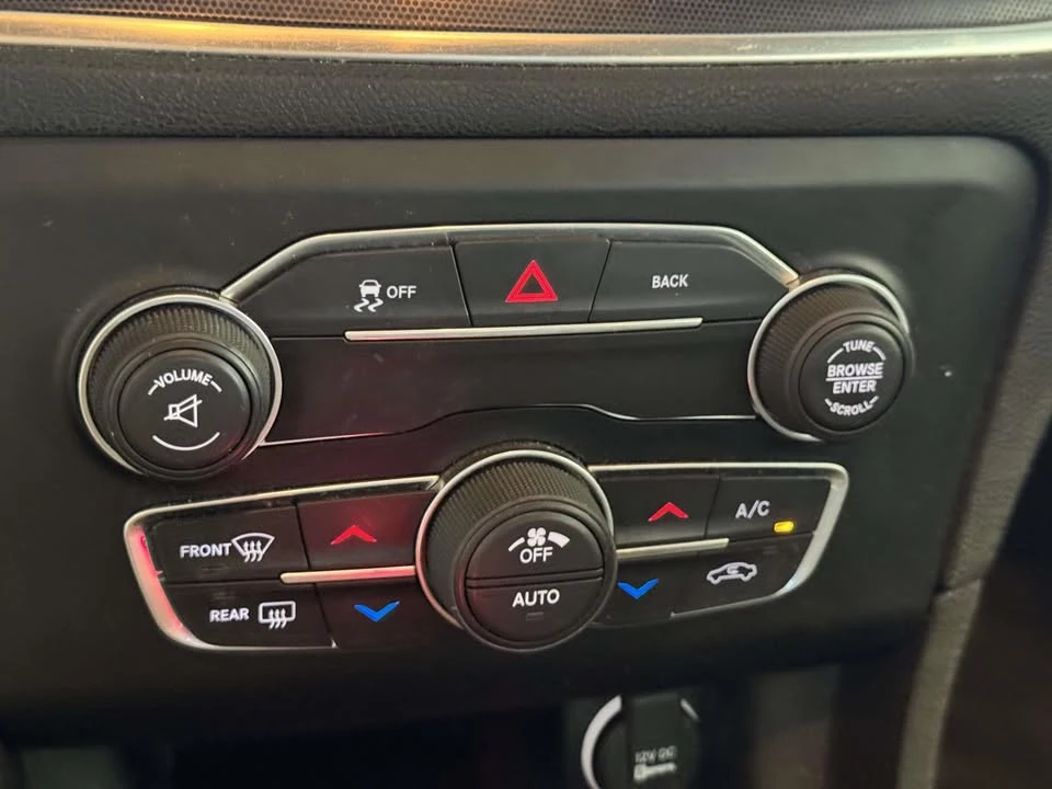 2016 Dodge Charger 7th Gen - Image 15 of 16