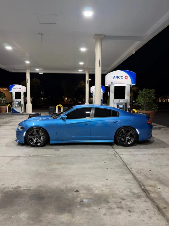 2016 Dodge Charger SRT Hellcat 7th Gen - Image 11 of 13