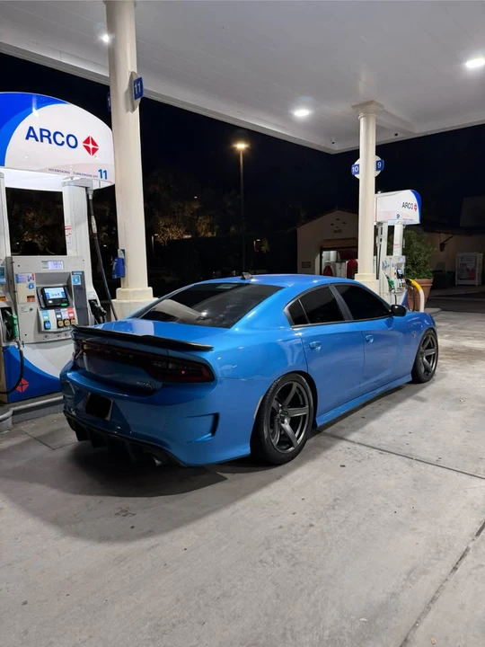 2016 Dodge Charger SRT Hellcat 7th Gen - Image 3 of 13