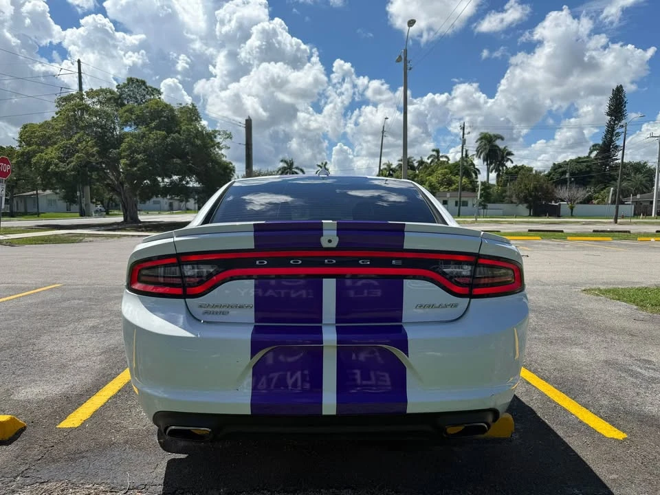 2016 Dodge Charger 7th Gen - Image 5 of 12