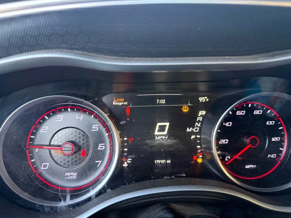 2016 Dodge Charger 7th Gen - Image 8 of 9
