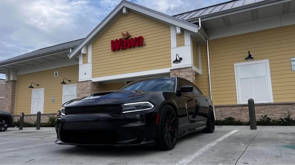 2016 Dodge Charger SRT Hellcat 7th Gen - Image 4 of 9