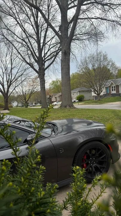 2016 Dodge Charger SRT Hellcat 7th Gen - Image 8 of 20