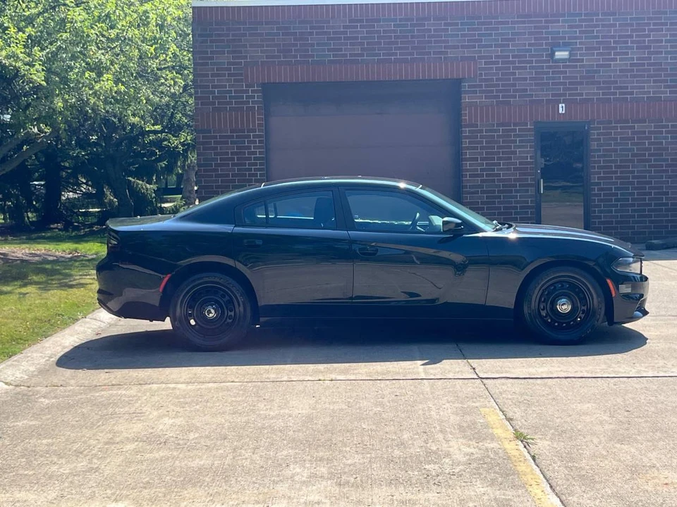 2016 Dodge Charger 7th Gen - Image 3 of 9