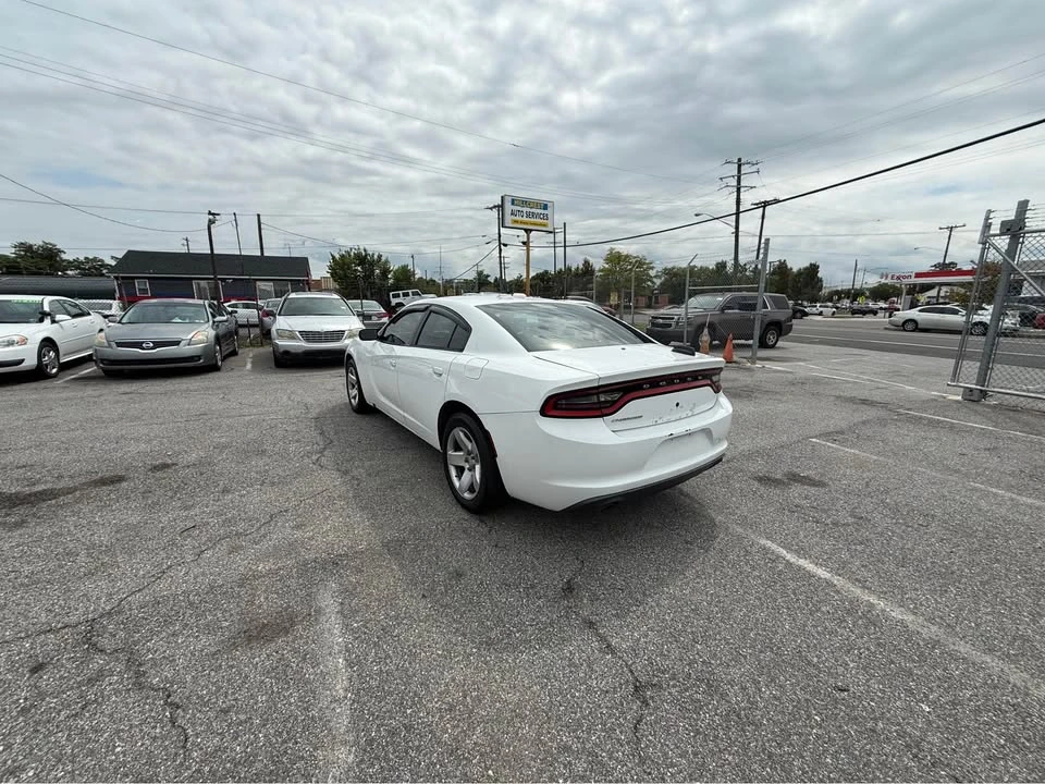 2016 Dodge Charger 7th Gen - Image 6 of 9
