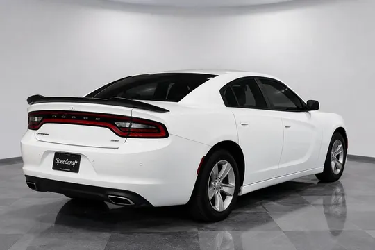 2016 Dodge Charger SE