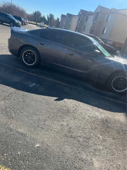 2016 Dodge Charger 7th Gen - Image 4 of 10
