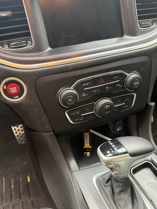 2016 Dodge Charger 7th Gen - Image 5 of 8