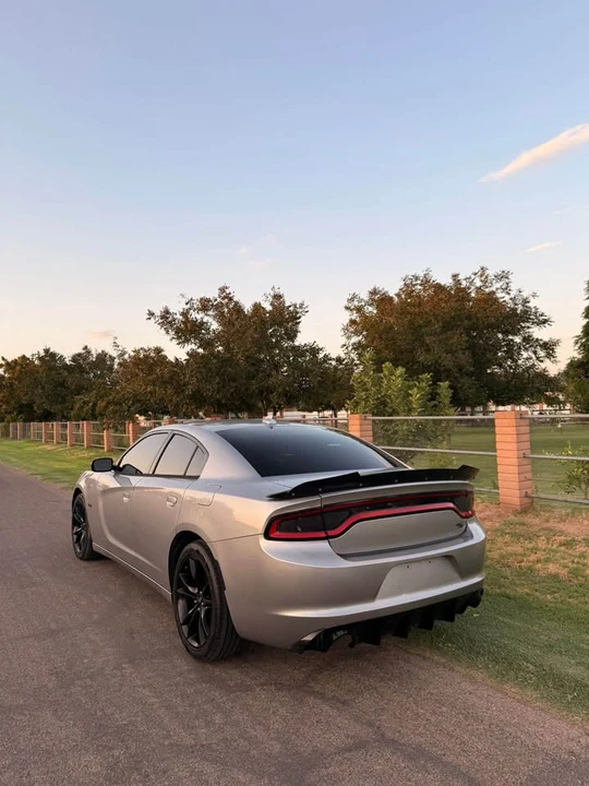 2016 Dodge Charger 7th Gen - Image 2 of 11