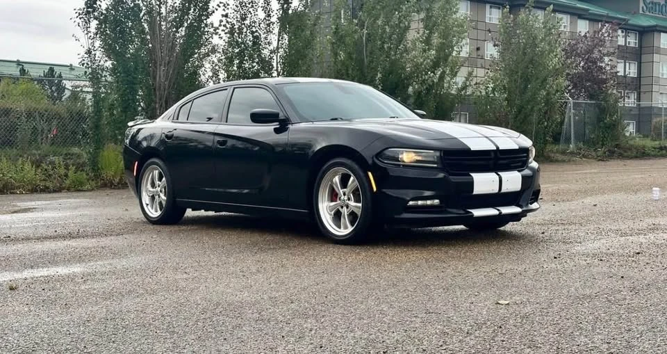2016 Dodge Charger 7th Gen - Image 3 of 11