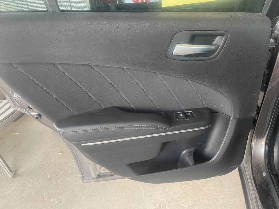 2016 Dodge Charger 7th Gen - Image 19 of 20