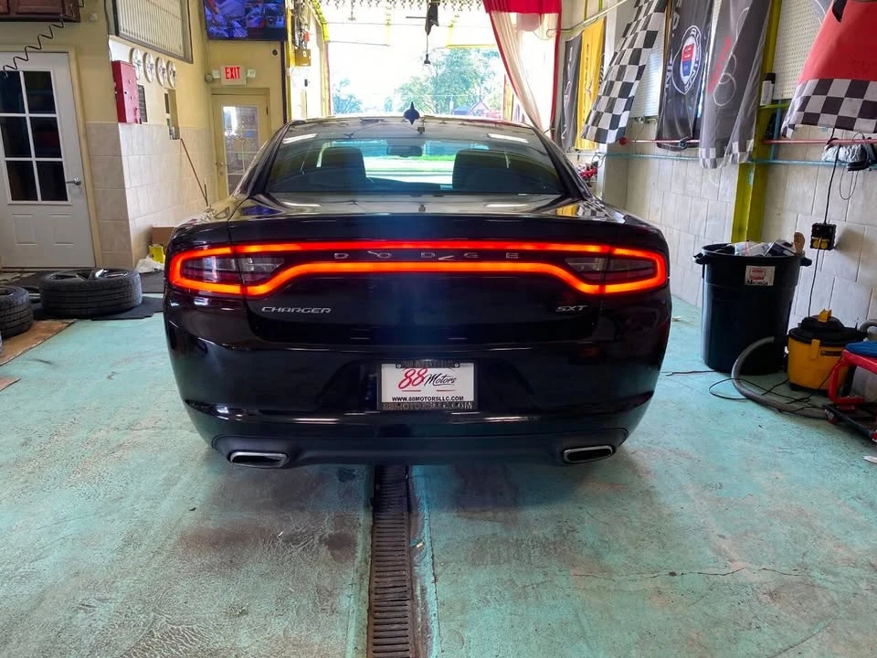 2016 Dodge Charger 7th Gen - Image 5 of 19