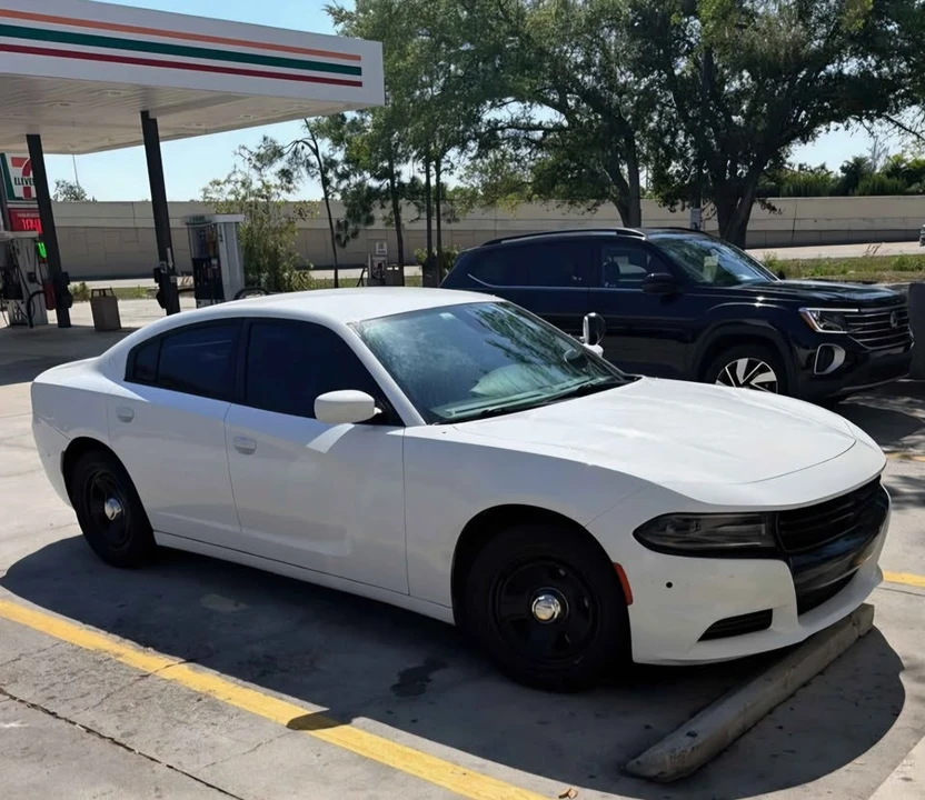 2016 Dodge Charger 7th Gen - Image 5 of 5