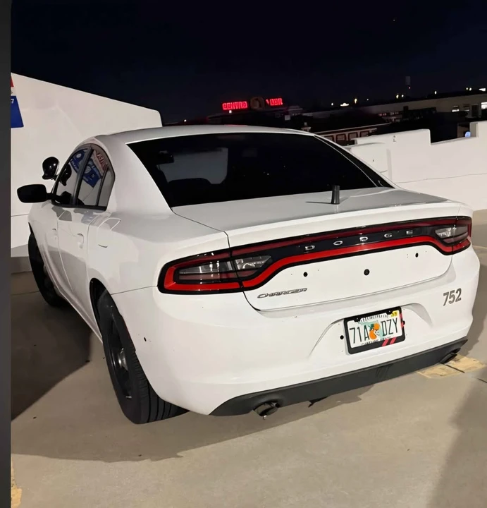 2016 Dodge Charger 7th Gen - Image 4 of 5