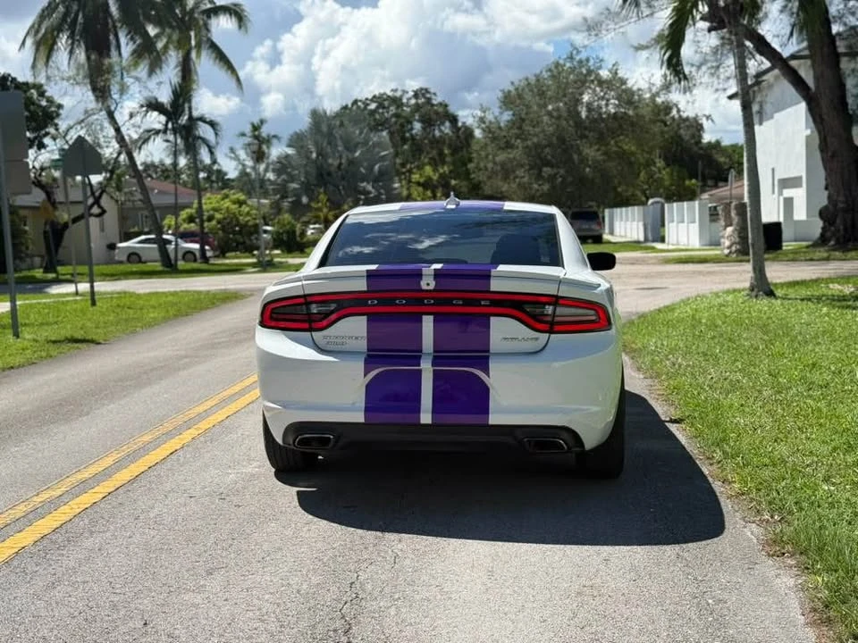 2016 Dodge Charger 7th Gen - Image 5 of 11