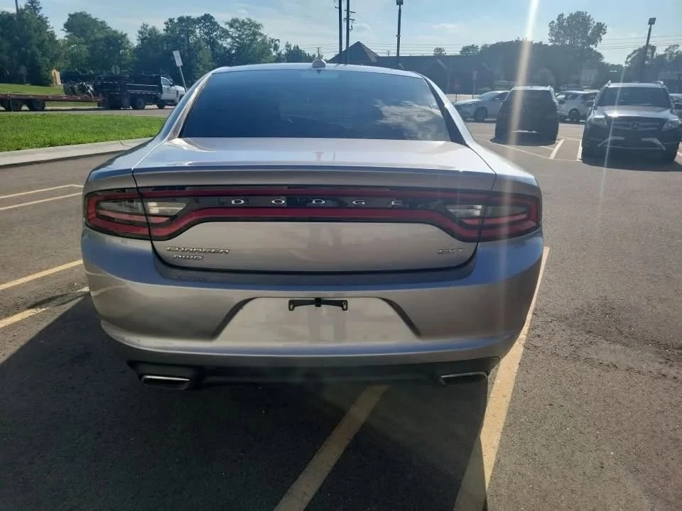 2016 Dodge Charger 7th Gen - Image 5 of 12