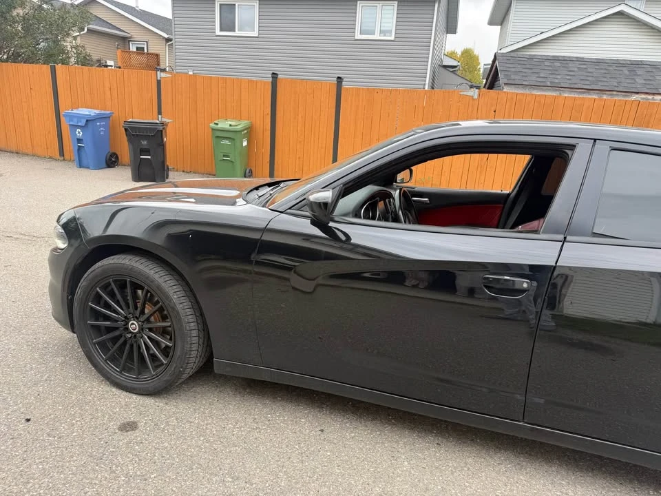 2016 Dodge Charger 7th Gen - Image 11 of 16