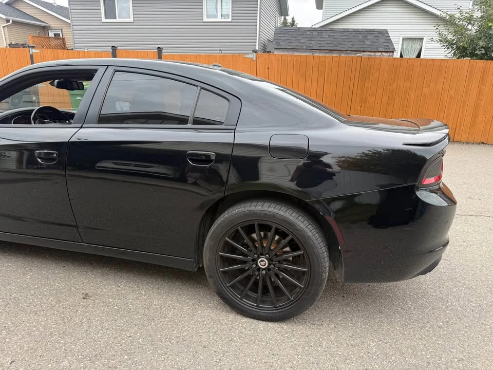 2016 Dodge Charger 7th Gen - Image 12 of 16