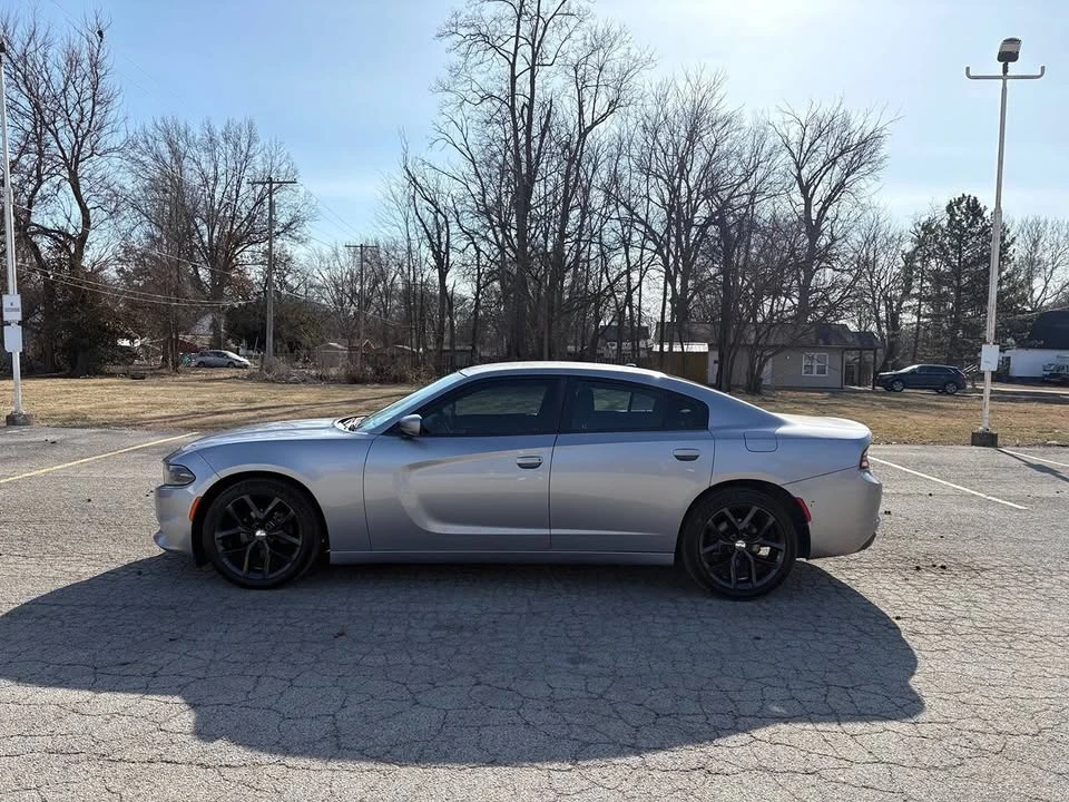 2016 Dodge Charger 7th Gen - Image 9 of 16