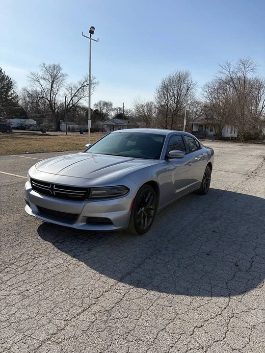 2016 Dodge Charger 7th Gen - Image 2 of 16