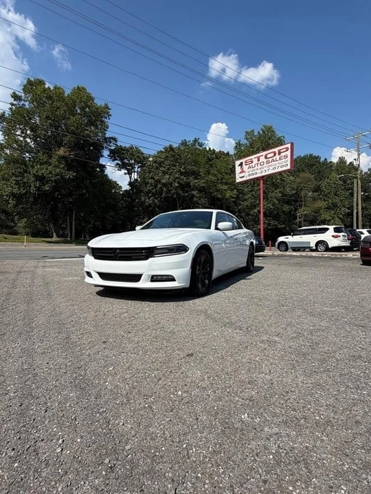 2016 Dodge Charger 7th Gen - Image 9 of 16