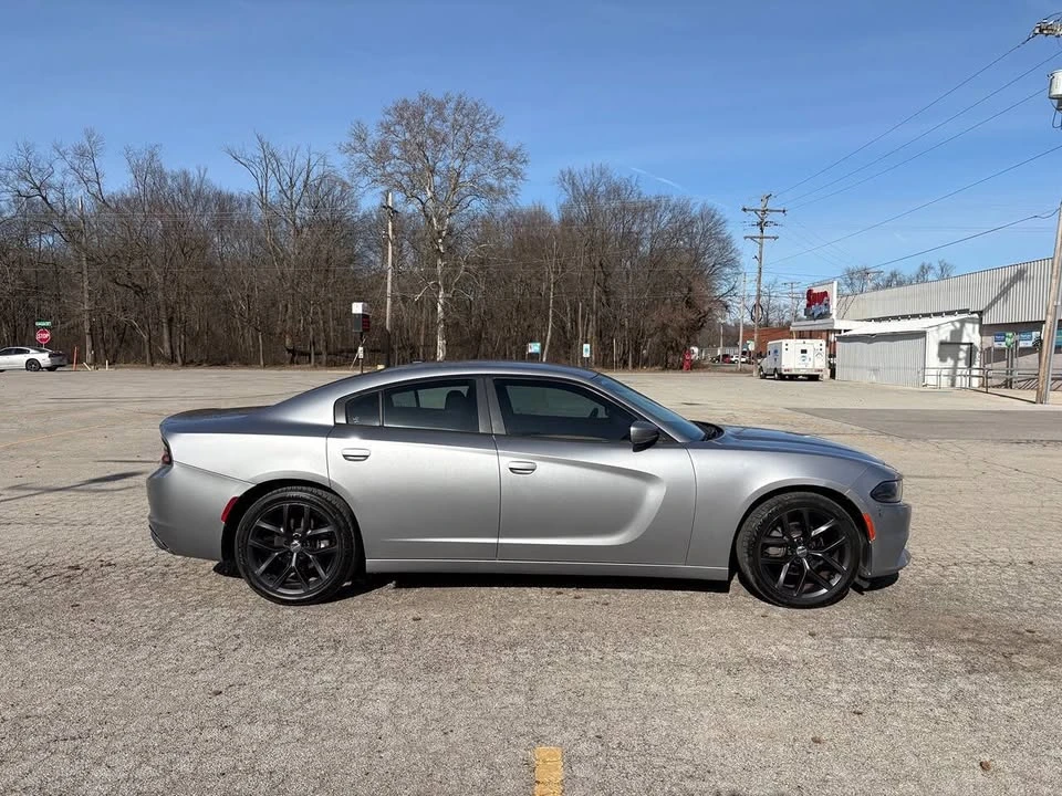 2016 Dodge Charger 7th Gen - Image 5 of 16