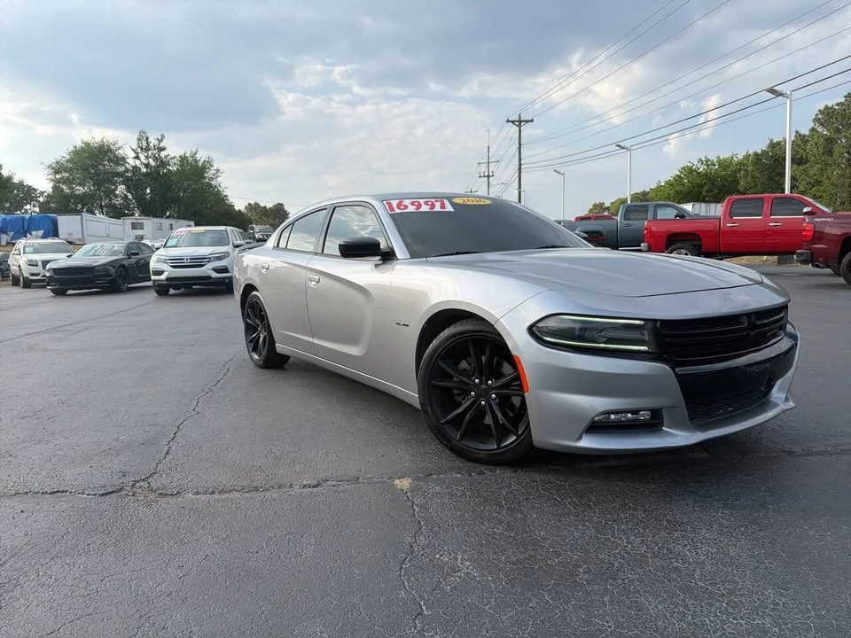2016 Dodge Charger 7th Gen - Image 13 of 20