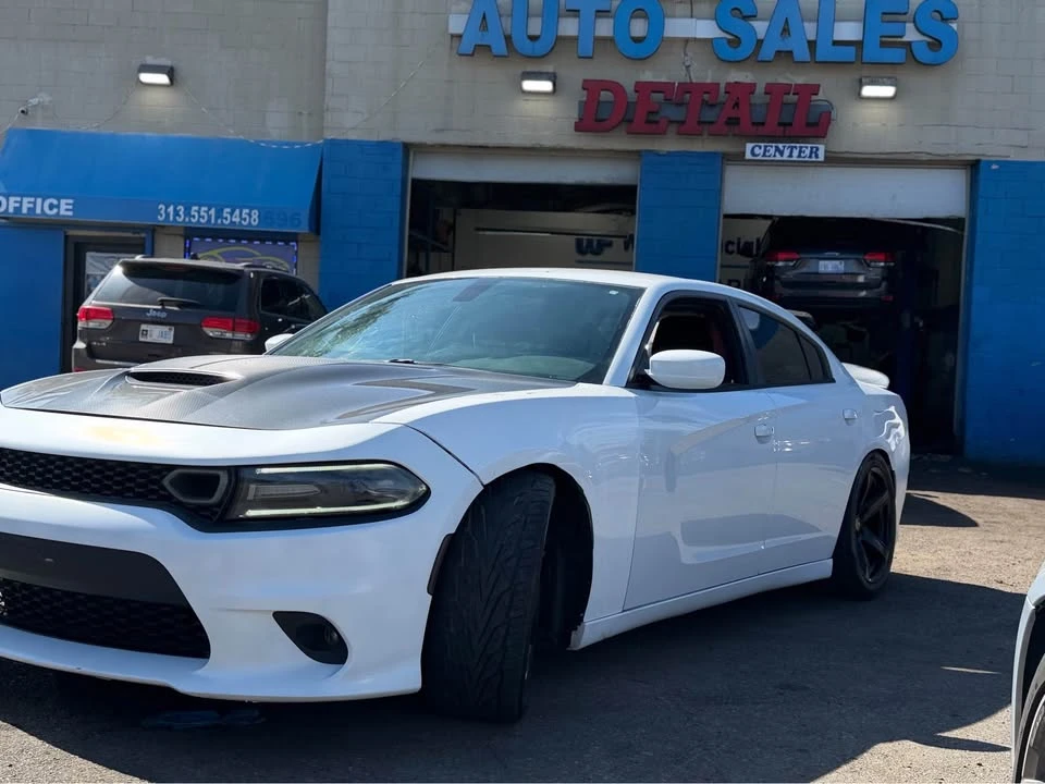 2016 Dodge Charger 7th Gen - Image 5 of 10