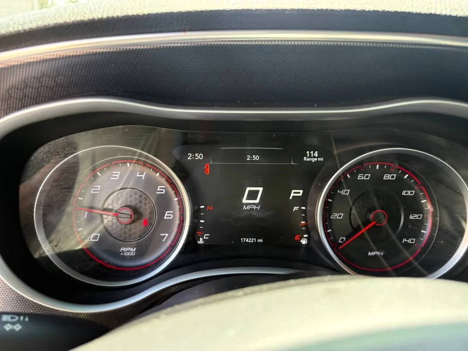 2016 Dodge Charger 7th Gen - Image 9 of 15
