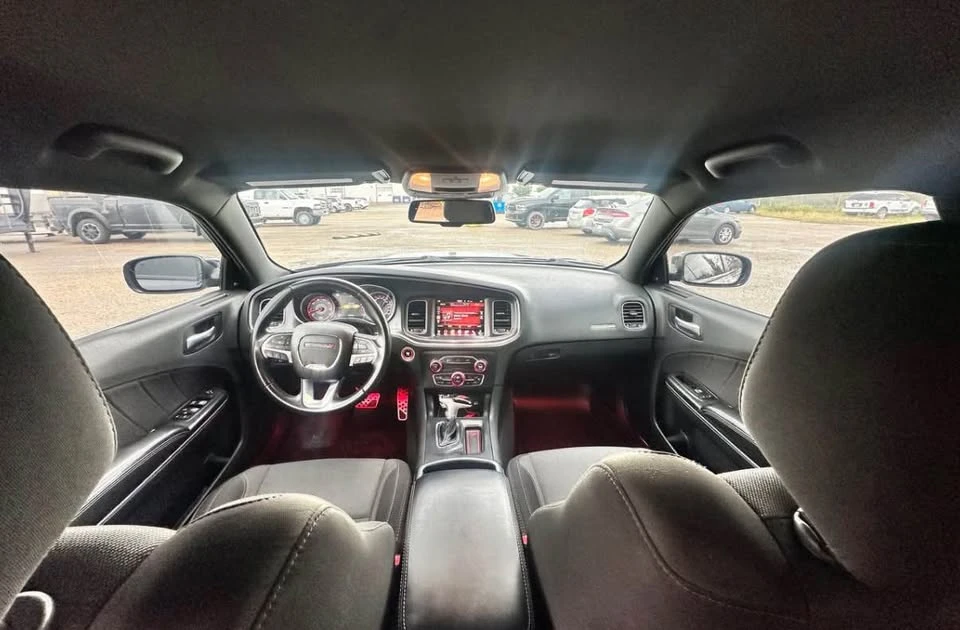 2016 Dodge Charger 7th Gen - Image 7 of 11