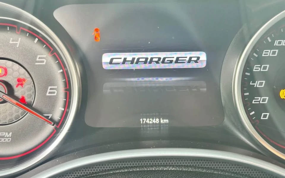 2016 Dodge Charger 7th Gen - Image 10 of 11