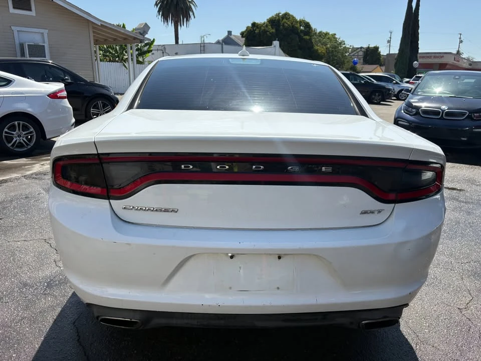 2016 Dodge Charger 7th Gen - Image 5 of 15