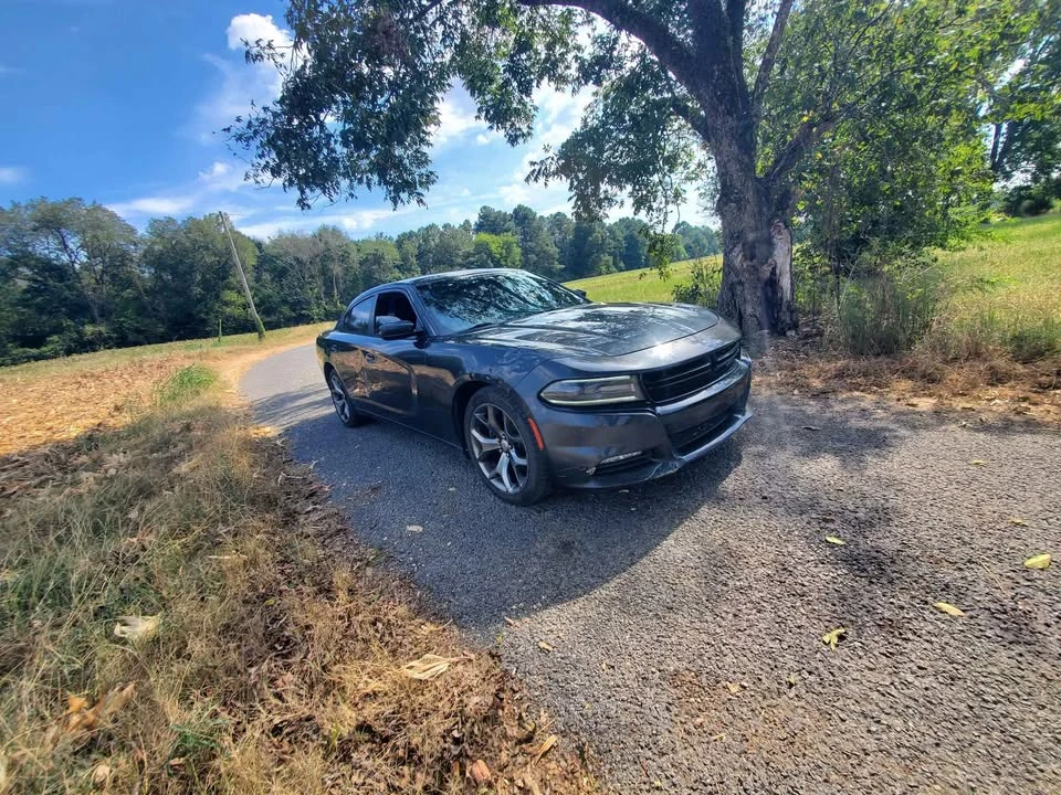 2016 Dodge Charger 7th Gen - Image 7 of 9