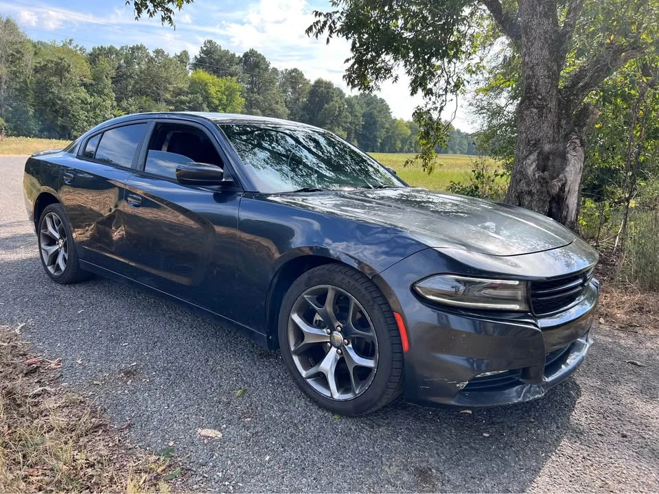 2016 Dodge Charger 7th Gen - Image 3 of 10