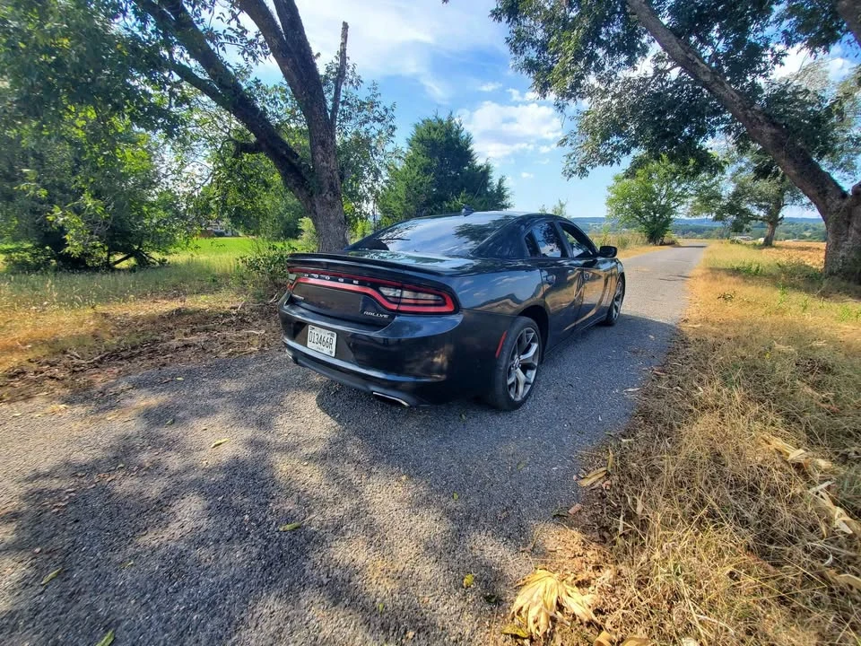 2016 Dodge Charger 7th Gen - Image 6 of 9