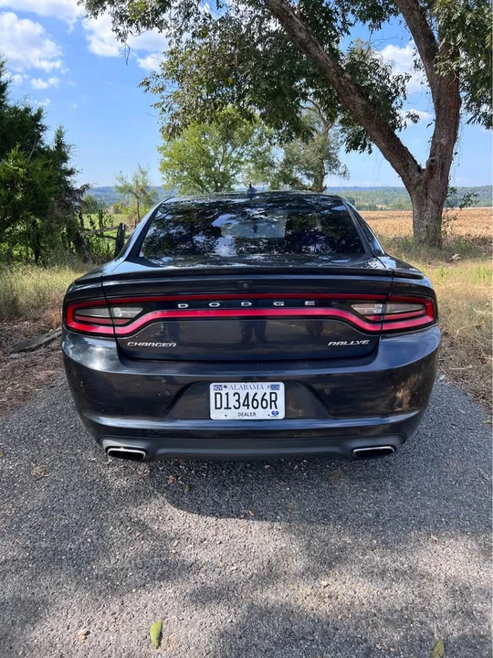 2016 Dodge Charger 7th Gen - Image 4 of 10