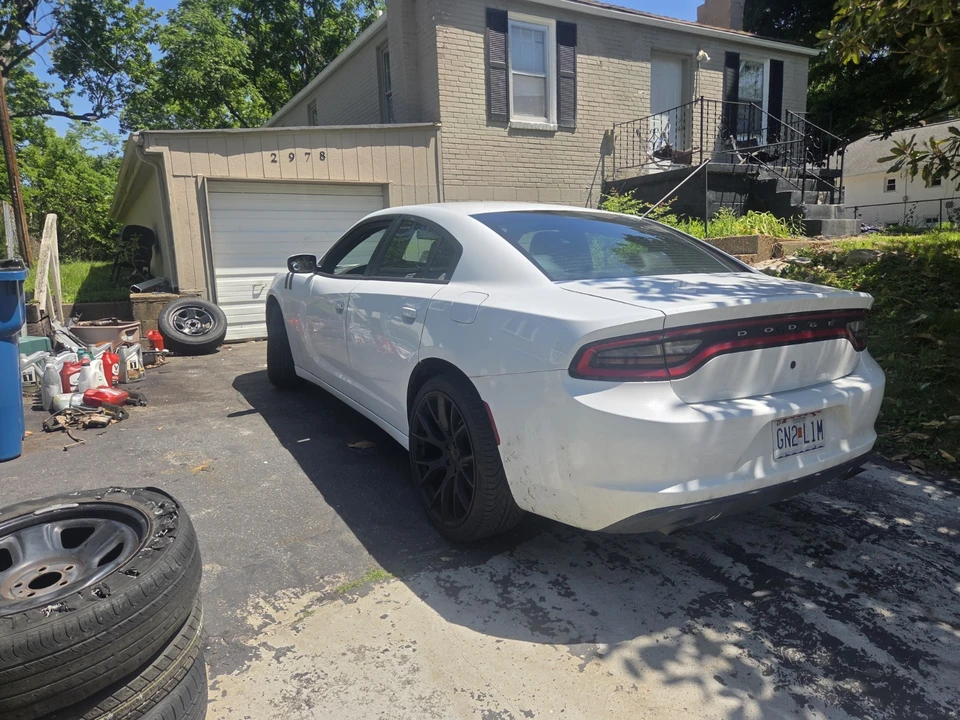 2016 Dodge Charger 7th Gen - Image 7 of 19