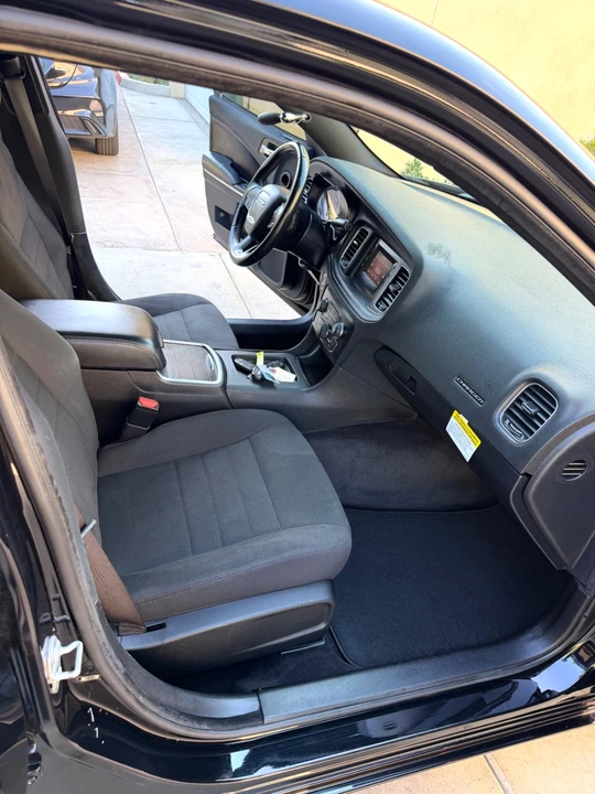 2016 Dodge Charger 7th Gen - Image 17 of 31