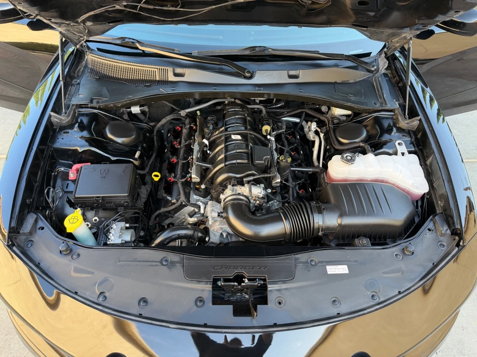2016 Dodge Charger 7th Gen - Image 27 of 31
