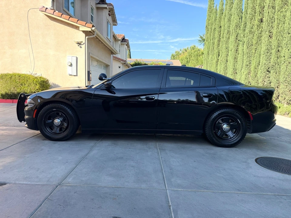 2016 Dodge Charger 7th Gen - Image 2 of 31