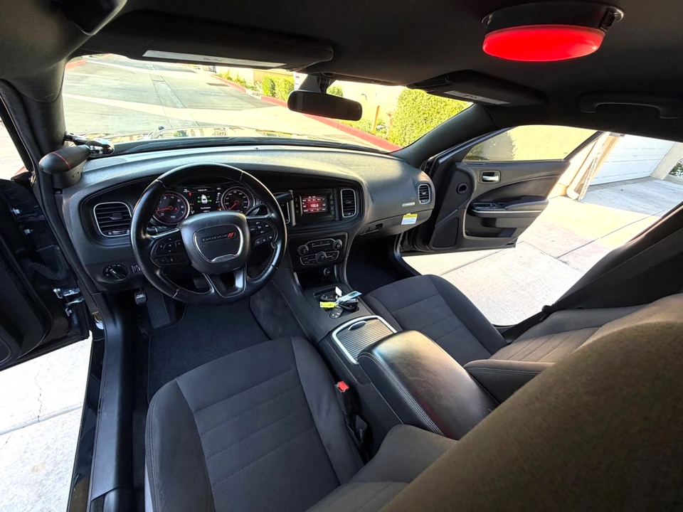 2016 Dodge Charger 7th Gen - Image 14 of 31