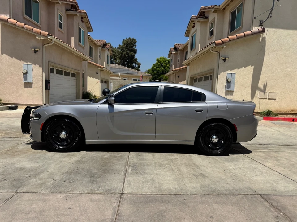 2016 Dodge Charger 7th Gen - Image 2 of 31