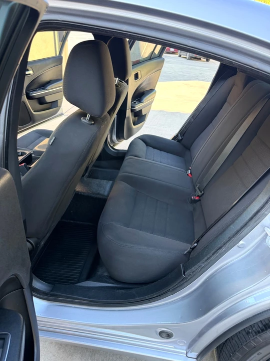 2016 Dodge Charger 7th Gen - Image 15 of 31